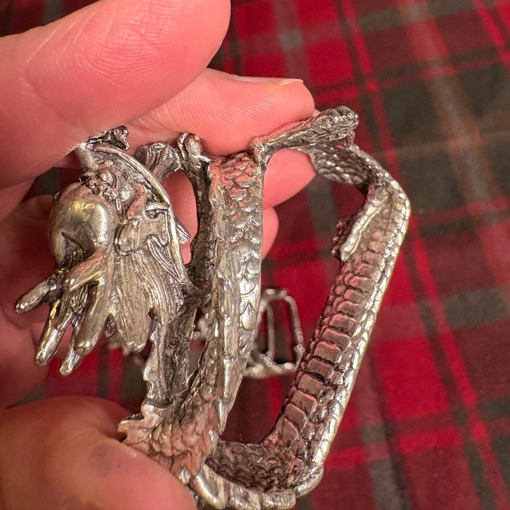 Extremely RARE Arthur Court  Dragon Napkin Rings -Set of 4 - Picture 9 of 13